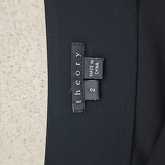 Theory pleated skirt - Picture 4 of 7